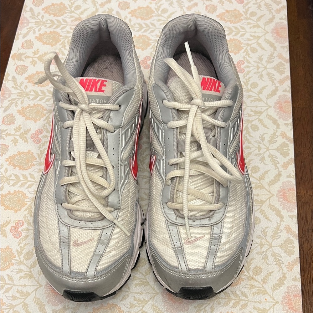 Nike Silver and Red running shoe